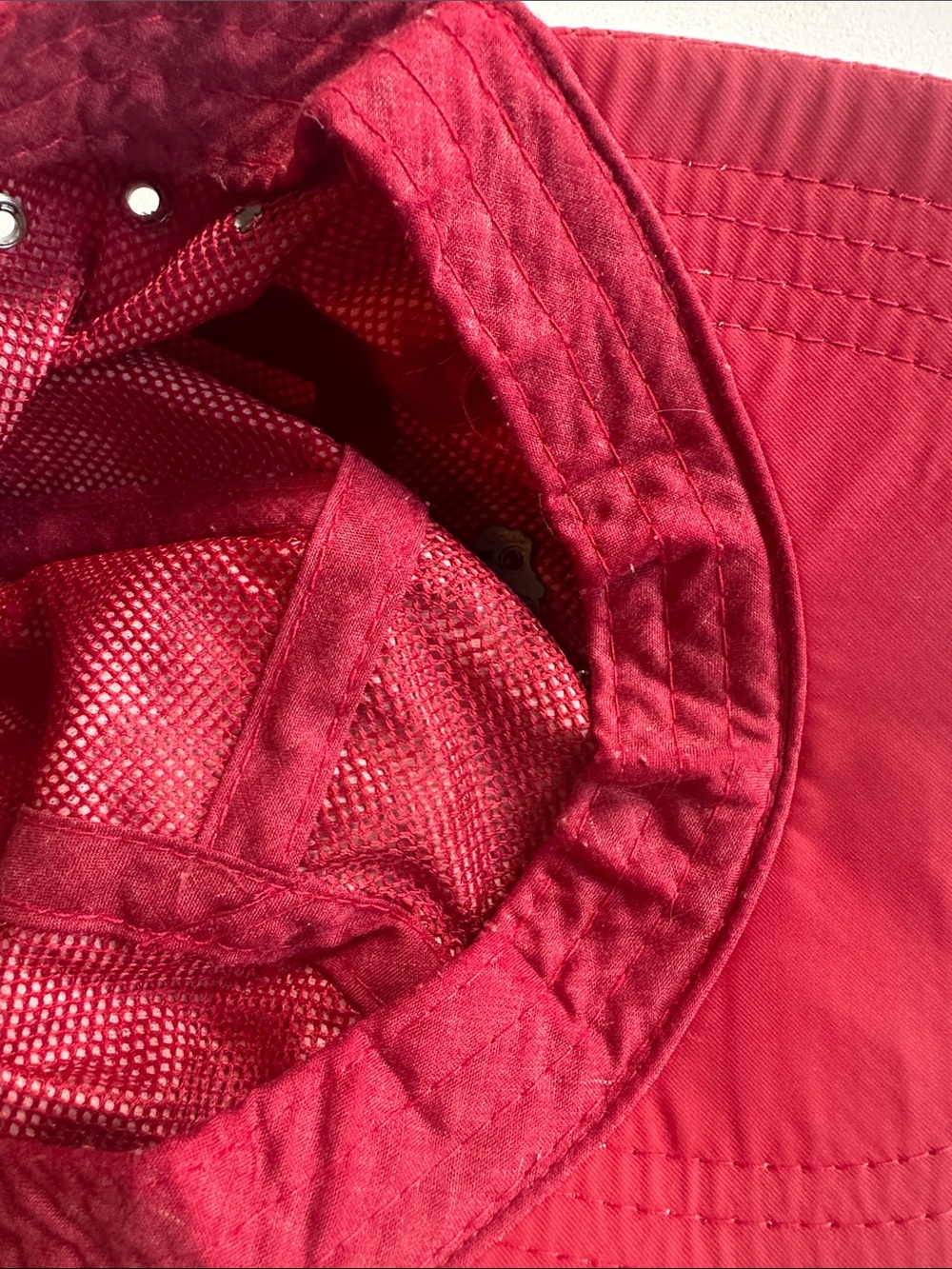 Lacoste Red Baseball Cap - Picture 6 of 9